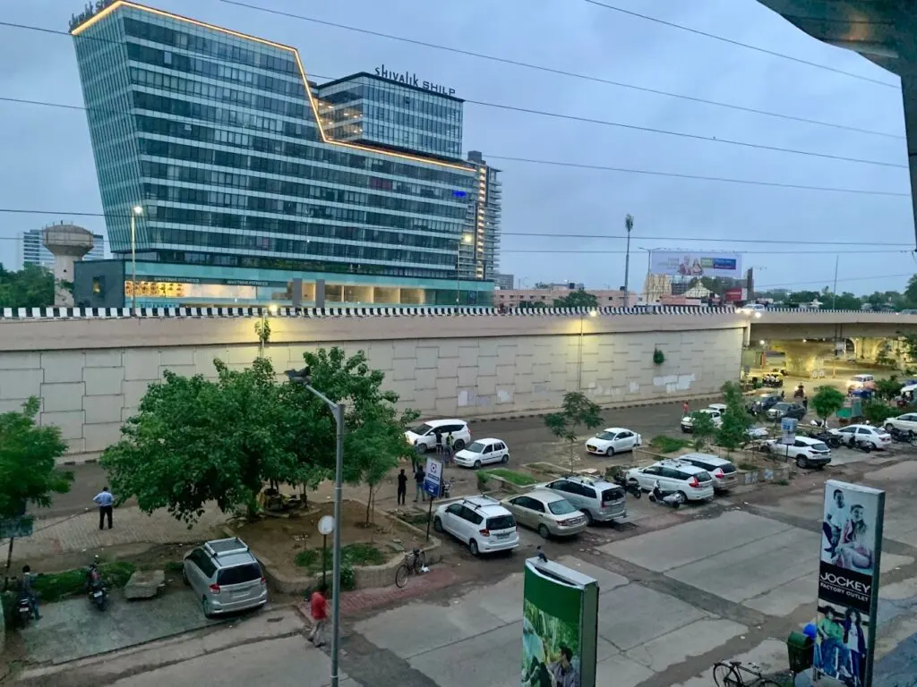 Service Apartments in Ahmedabad